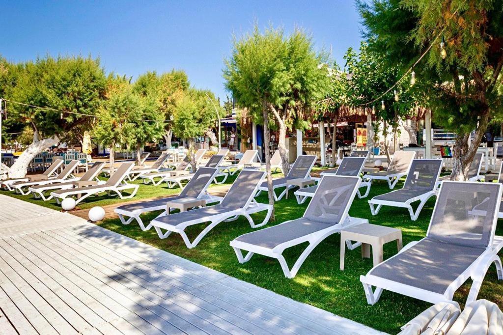 Ali'S Hotel Beach Bodrum Екстериор снимка